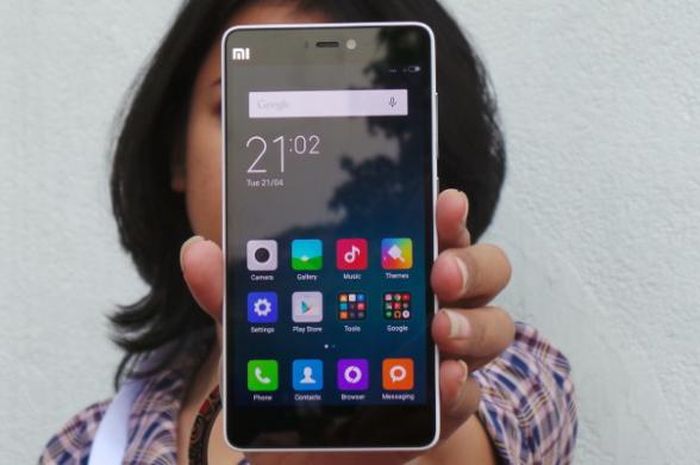 Review: Xiaomi Mi4i, Ponsel Juara dengan Satu Noda 